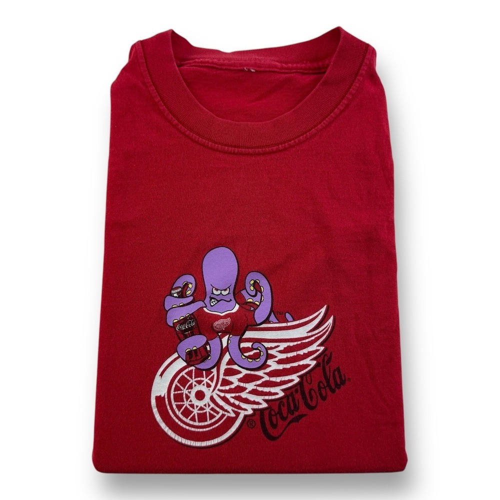 Coca-Cola x Detroit Red Wings Graphic T-Shirt Men's Size Small Red Octopus Logo